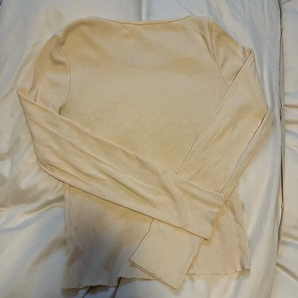 James Street Co Asymmetrical Top - Picture 3 of 4